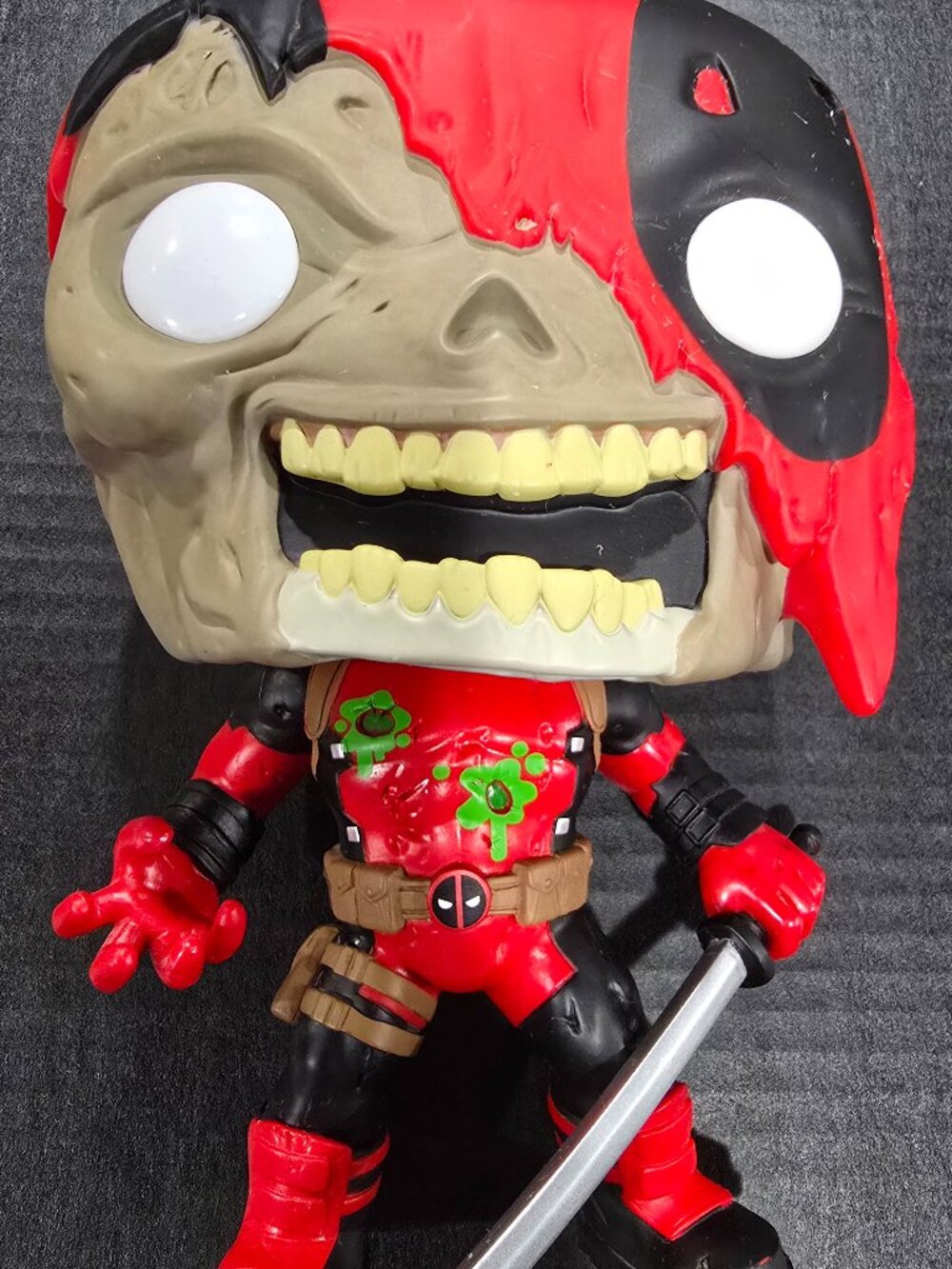 Funko Pop! Vinyl Jumbo 10 in: Marvel  Zombie Deadpool  Walmart Exclusive